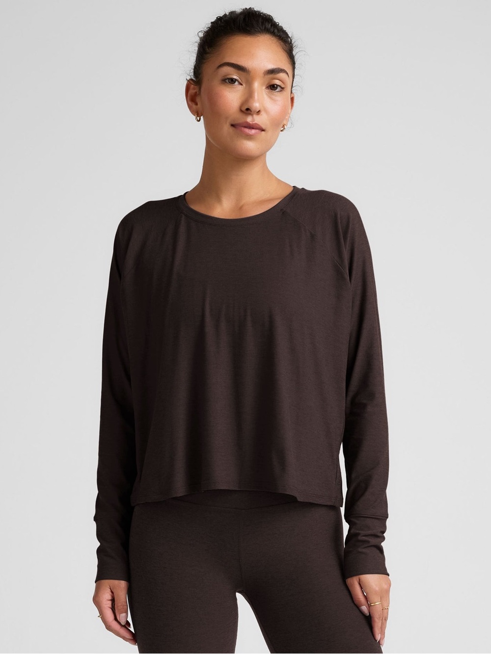 Beyond Yoga Featherweight Daydreamer Pullover in the chocolate heather Sz XS